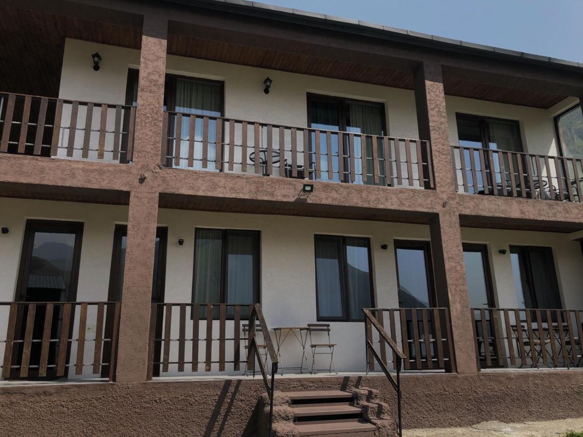Elsada Ξενοδοχείο Kazbegi Εξωτερικό φωτογραφία