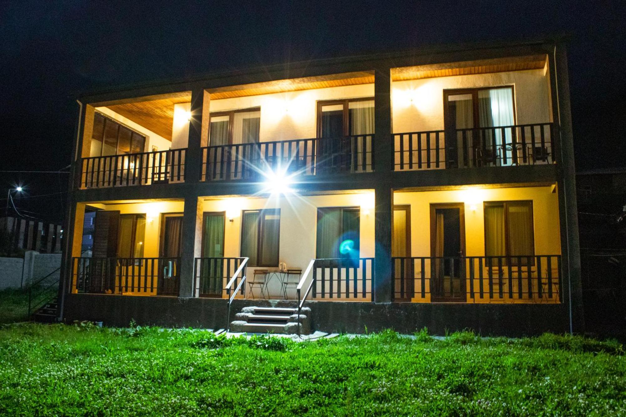 Elsada Ξενοδοχείο Kazbegi Εξωτερικό φωτογραφία